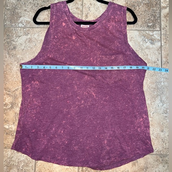 Mossimo Supply Co top - Picture 4 of 7